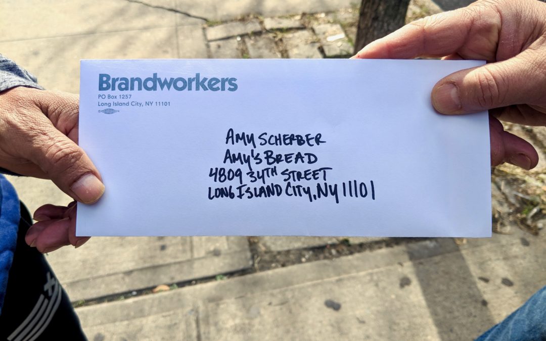 Bakers, packers, sandwich makers, and cleaners at the Amy’s Bread factory in Queens, New York, are hitting the streets again to defend our dignity at work.